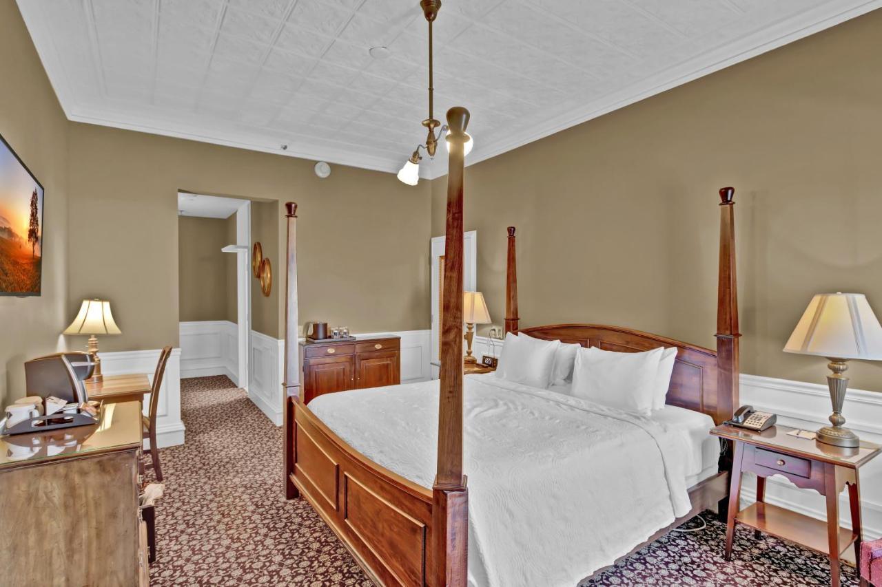 St James Hotel Red Wing Ngoại thất bức ảnh