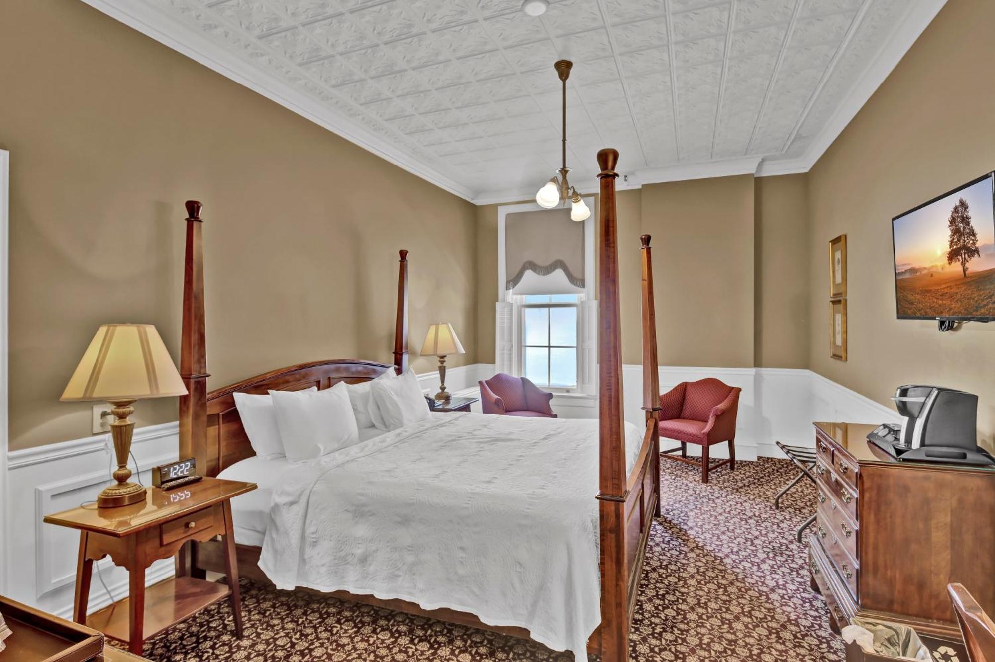 St James Hotel Red Wing Ngoại thất bức ảnh